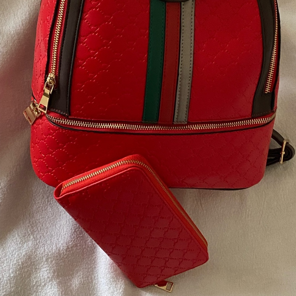 Diophy Red Backpack/Matching Wallet - Picture 7 of 7